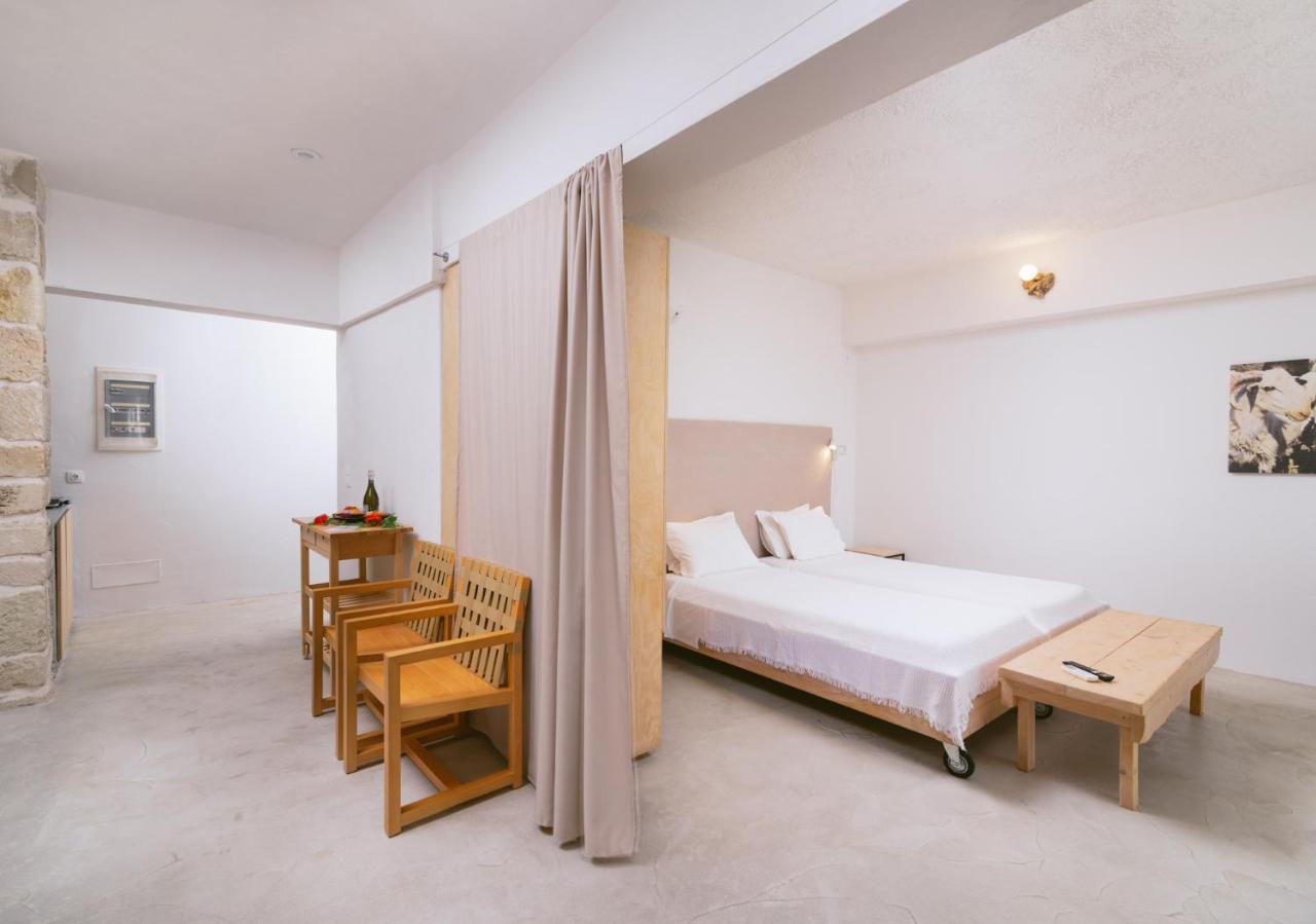 Die Zwei Brueder Art & Suites Matala  Exterior photo