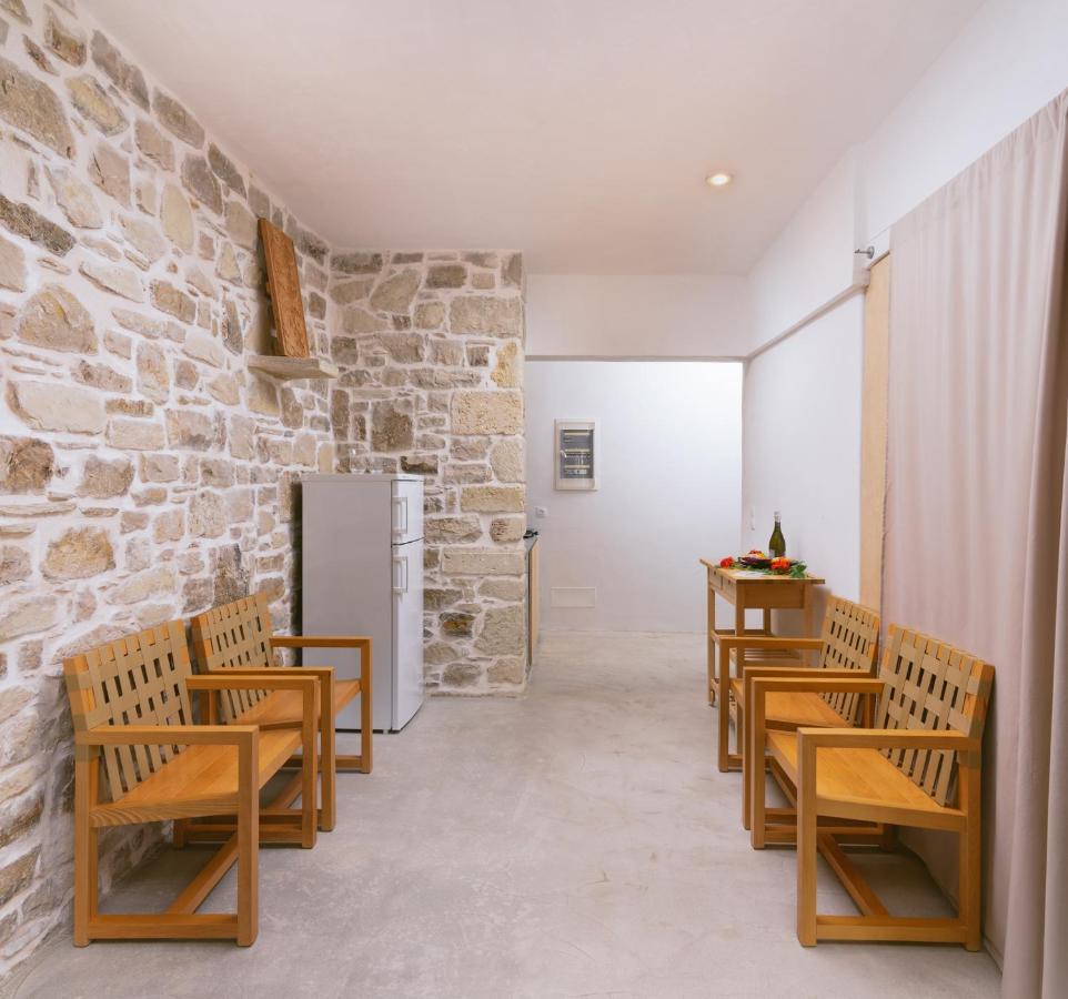 Die Zwei Brueder Art & Suites Matala  Exterior photo